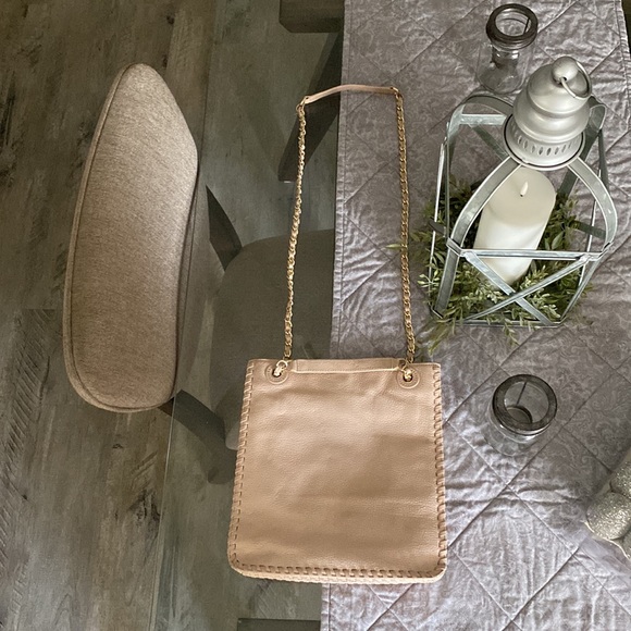 Tory Burch Marion North-South Bag - Picture 10 of 10